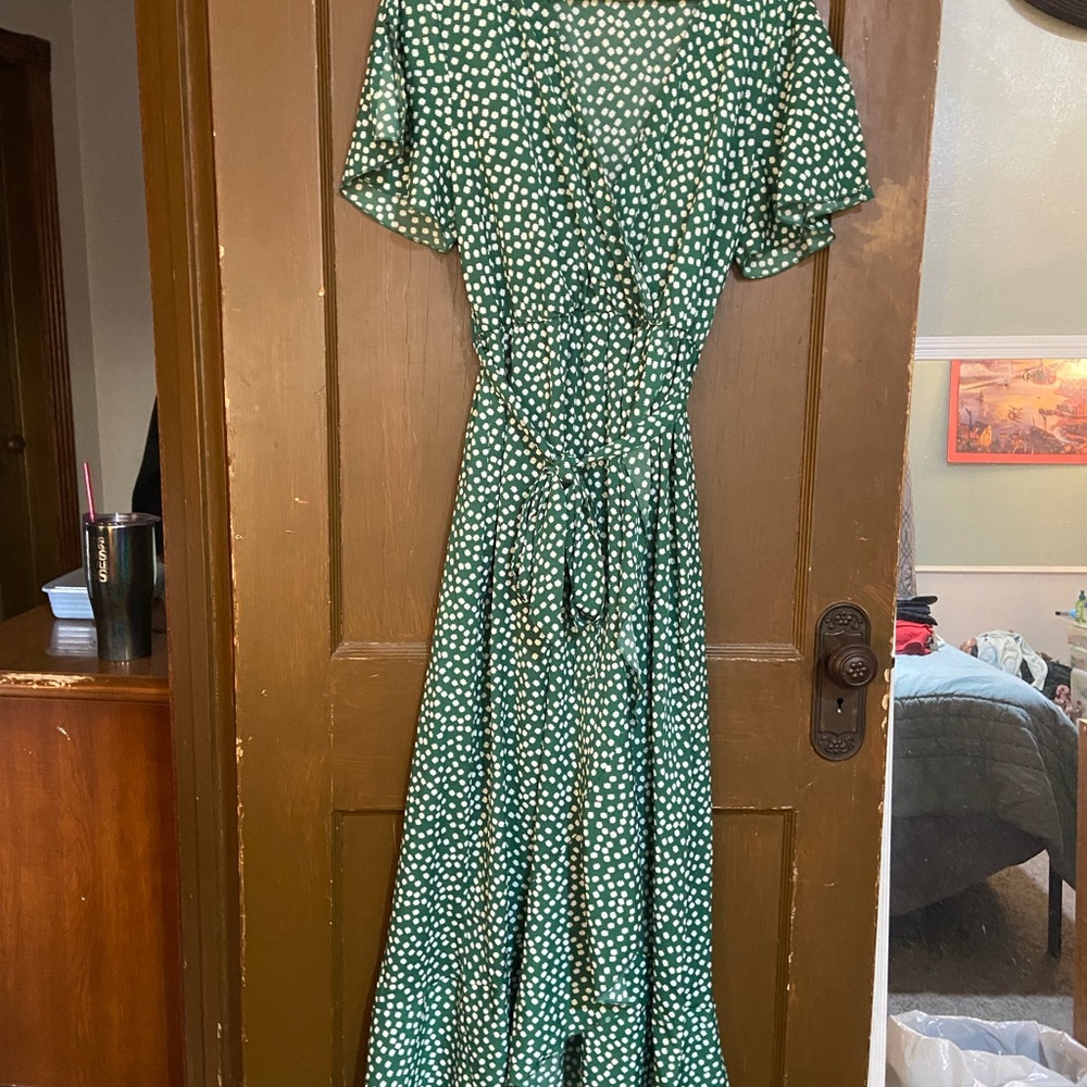 Simple Green and White Maxi Dress